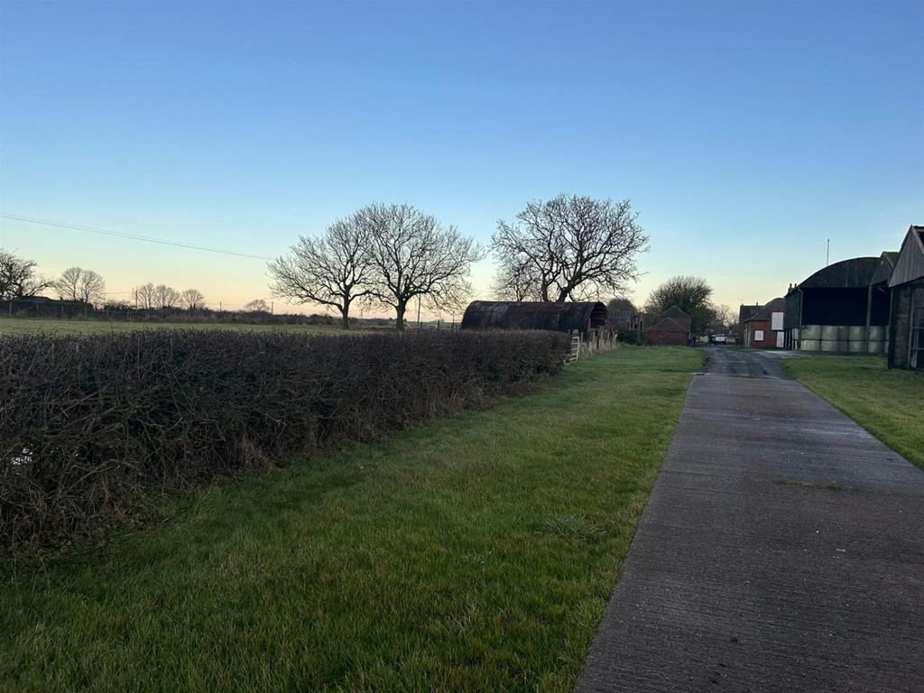 The Grange, Rectory Road, Roos, HU12 0 HT