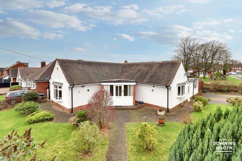 3 bedroom detached bungalow for sale, Lancaster Avenue, Walsall WS9