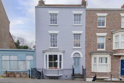 4 bedroom terraced house for sale, Trinity Square, Margate, CT9