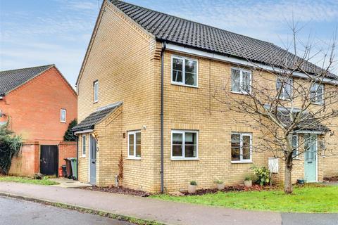 3 bedroom semi-detached house for sale, Macmillan Way, Norwich NR13