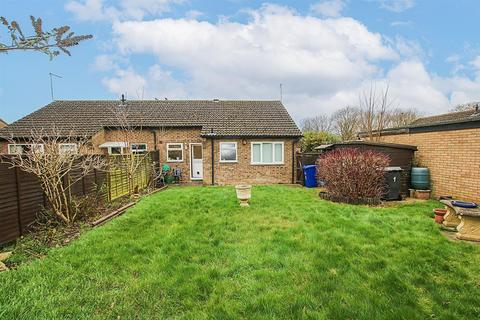 2 bedroom semi-detached bungalow for sale, Elliott Close, Newmarket CB8