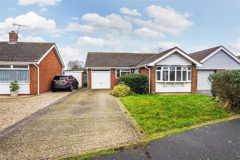 2 bedroom detached bungalow for sale, Church Way, Pagham