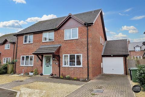 4 bedroom detached house for sale, Paradise Meadows, Marden, Hereford, HR1