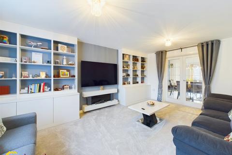 4 bedroom detached house to rent, Longdon Crescent, Bodicote OX16