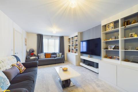 4 bedroom detached house to rent, Longdon Crescent, Bodicote OX16
