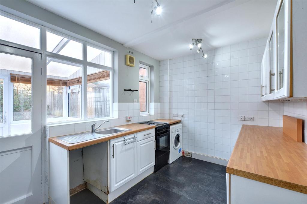 Kitchen (1).jpeg