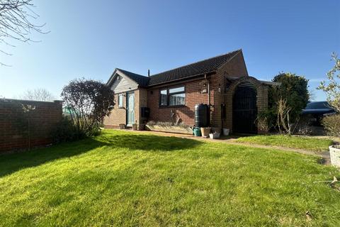 3 bedroom detached bungalow for sale, Chequers Rise, Great Blakenham IP6