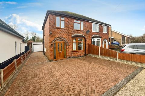 3 bedroom semi-detached house for sale, Craythorne Road, Stretton, Burton-on-Trent, DE13