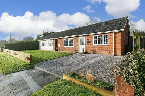 5 bedroom detached bungalow for sale, Green Lane, East Cottingwith, York