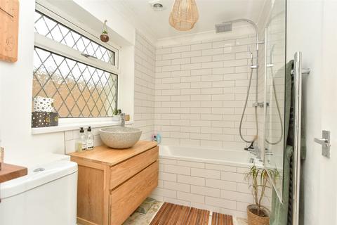 4 First Avenue, Queenborough, ME11 5JF