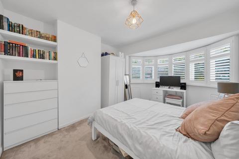 140 Longmead Drive, Sidcup, DA14 4NZ