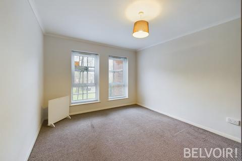 2 bedroom flat to rent, Stafford Road, Stone, ST15