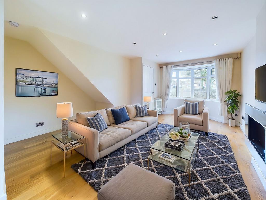 Lounge (Virtually Furnished)