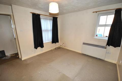 14 Emley Close, Northampton, NN3 9SH