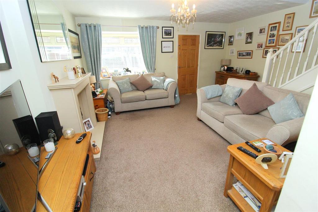 Lounge2.JPG
