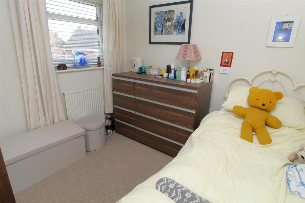 Bed2.JPG