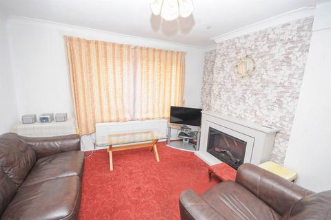 2 bedroom flat for sale, Jubilee Road, Gosforth