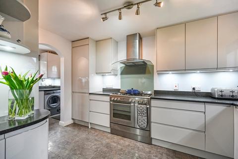 21 Conker Close, Kingsnorth, Ashford, TN23 3LL