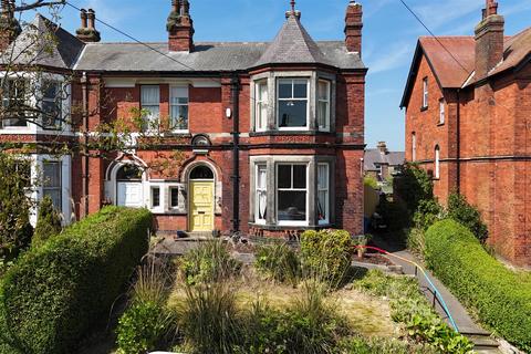 Stepney Road, Scarborough