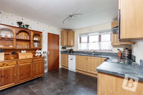 4 bedroom detached house for sale, Colyers Reach, Chelmsford, Essex, CM2