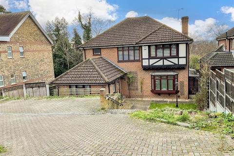 4 bedroom detached house for sale, Mill Road, Rochester, Kent