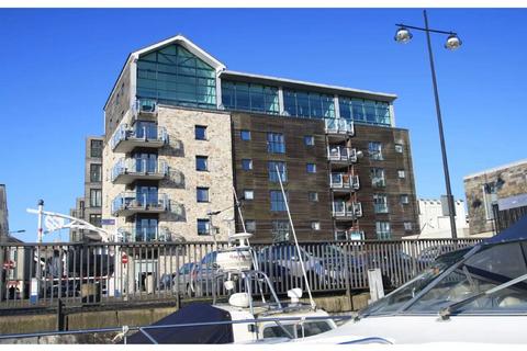 2 bedroom apartment for sale, Vauxhall Street, Century Quay, PL4