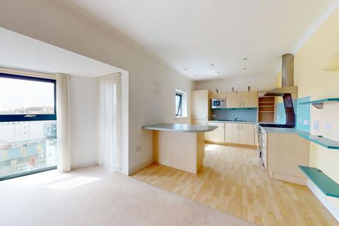 2 bedroom apartment for sale, Vauxhall Street, Century Quay, PL4