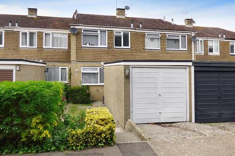 2 bedroom terraced house to rent, Highfield Close, West Sussex BN16