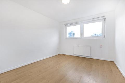 2 bedroom maisonette to rent, Benthal Road, London N16