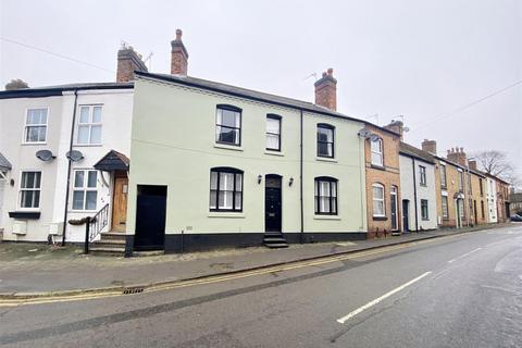 2 bedroom terraced house for sale, Church Street, Hinckley LE10