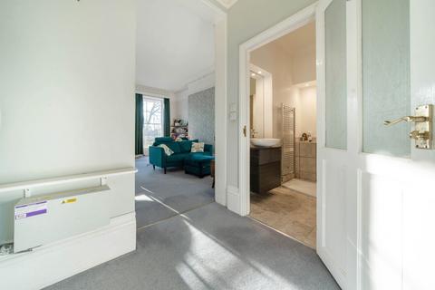 2 bedroom apartment for sale, Montpellier Spa Road, Cheltenham, Gloucestershire