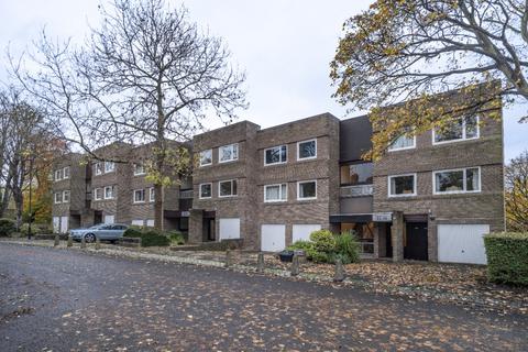 Adderstone Crescent, Newcastle Upon Tyne NE2