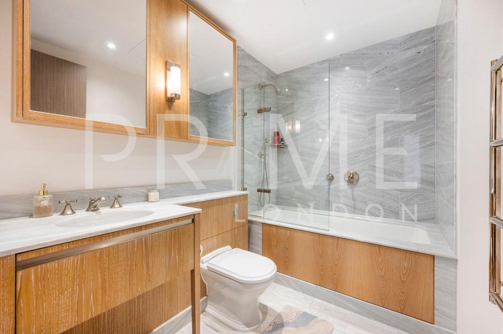 Bathroom(2) (1).jpg