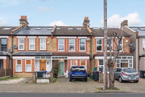 3 bedroom terraced house to rent, Birkbeck Road, Beckenham, BR3