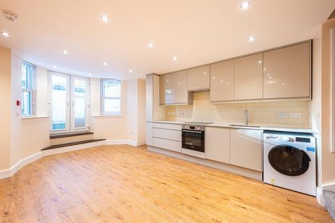 2 bedroom flat to rent, Finsbury Park, Finsbury Park, London, N4