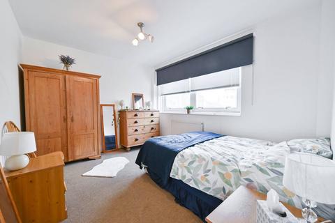 1 bedroom flat for sale, Market Road, Islington, London, N7