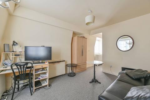 Studio to rent, Ebury Bridge Road, Pimlico, London, SW1W