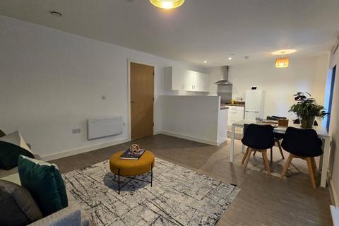 2 bedroom house to rent, The Landmark, Craven Street, Salford, M5