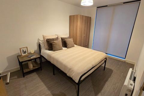 2 bedroom house to rent, The Landmark, Craven Street, Salford, M5