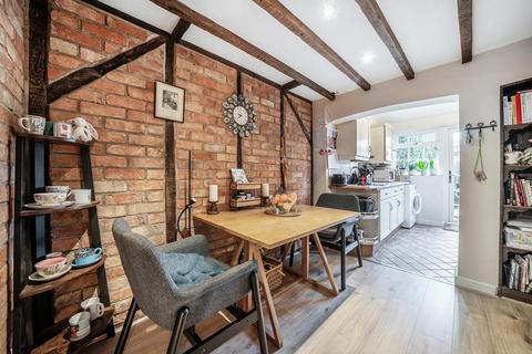 2 bedroom end of terrace house for sale, High Street, Toddington, LU5