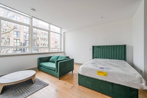 Studio to rent, Zenith House, Tottenham, London, N15