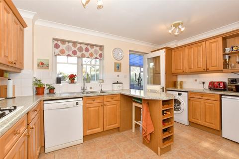 3 bedroom detached house for sale, Vincent Place, Kennington, Ashford, Kent