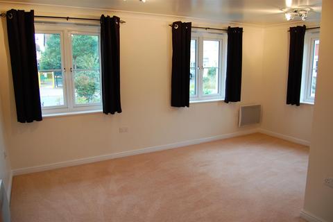 2 bedroom apartment to rent, Celestion Drive, Ipswich