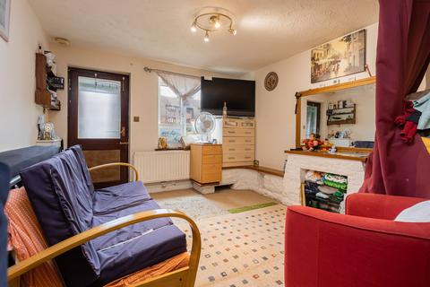 1 bedroom terraced house for sale, Windmill Court, Crawley RH10