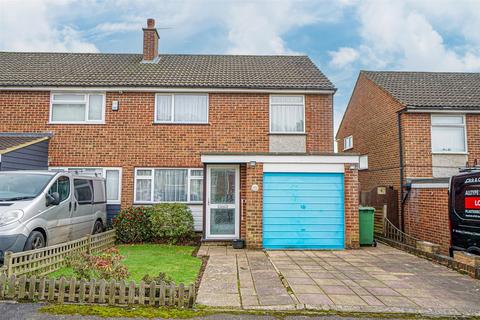 3 bedroom semi-detached house for sale, Abbotsfield Close, Hastings