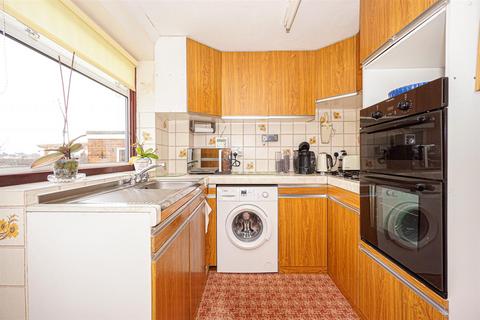 3 bedroom semi-detached house for sale, Abbotsfield Close, Hastings