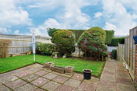 15 Abbotsfield Close, Hastings, TN34 2DT