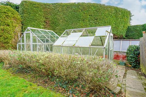 15 Abbotsfield Close, Hastings, TN34 2DT