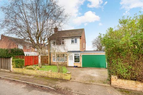 3 bedroom detached house for sale, Hurtwood Road, Walton-on-Thames, KT12