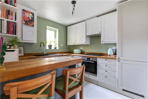 2 bedroom apartment for sale, Kelly Avenue, London, SE15